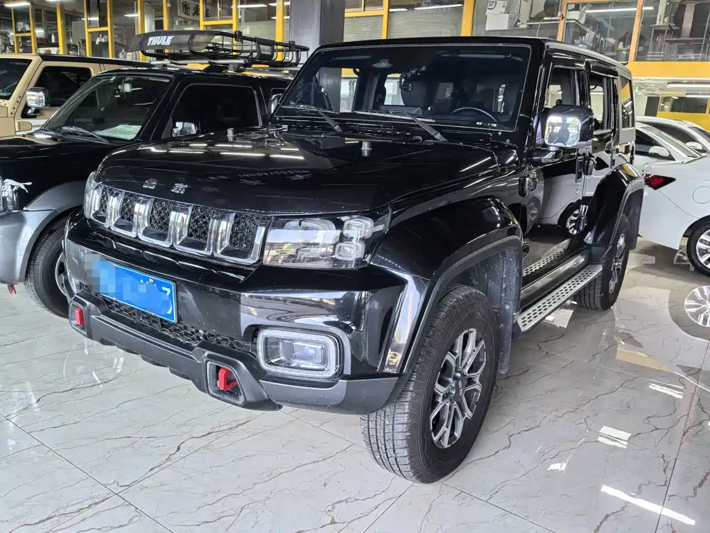 Beijing off-road BJ40 2020 2.0T automatic four-wheel drive city hunter version supreme type купить на сайте DeffCars