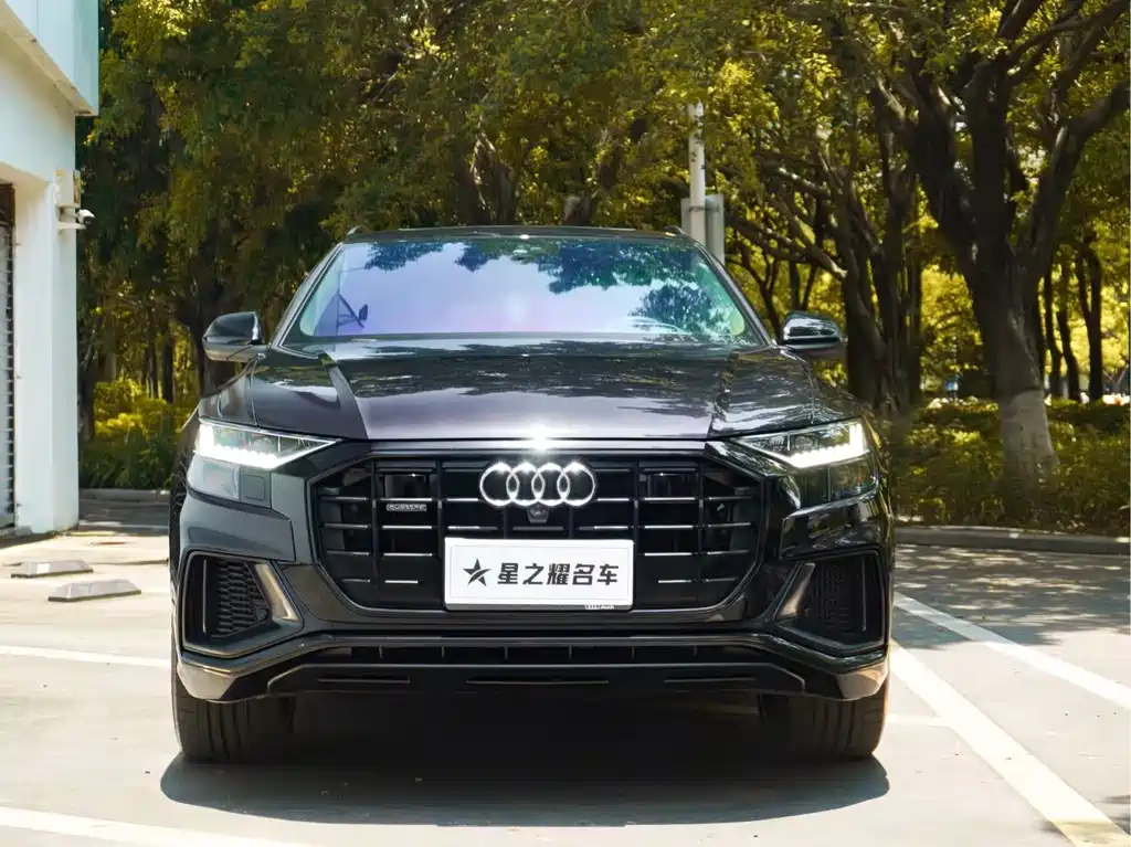 Audi Q8 2021 55 TFSI exclusive dynamic model купить на сайте DeffCars