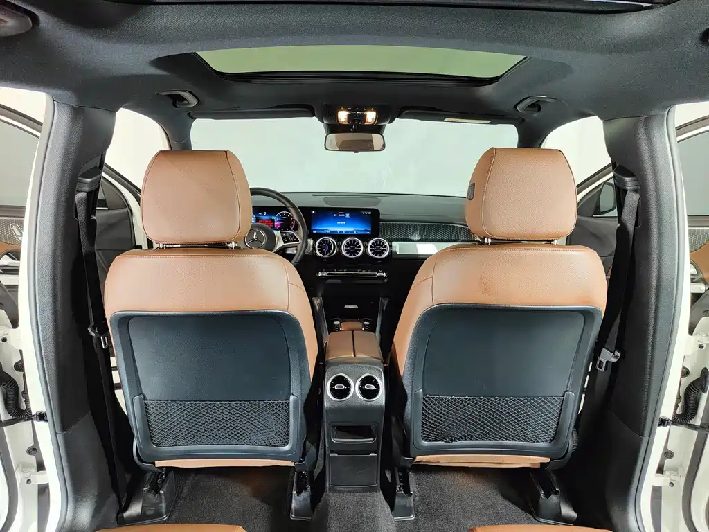 Mercedes-Benz GLB 2024 GLB 220 Dynamic купить на сайте DeffCars