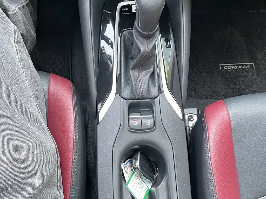 Corolla 2021 TNGA 1.5L CVT GR SPORT sports version купить на сайте DeffCars
