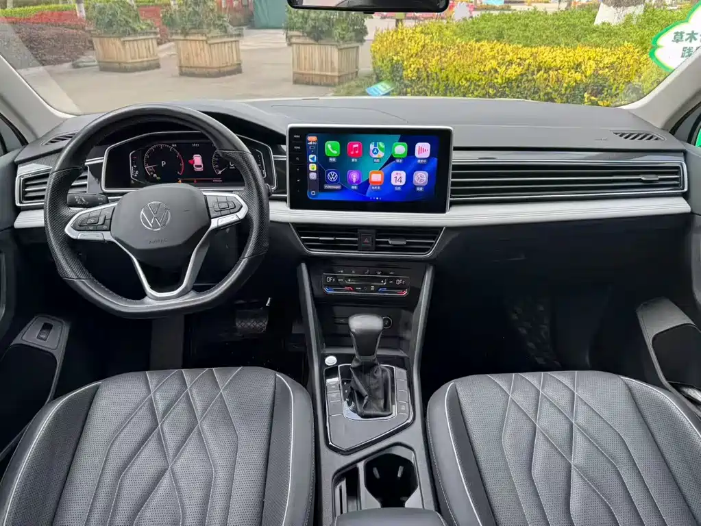 Tiguan L 2023 300TSI automatic two-wheel drive smart version купить на сайте DeffCars