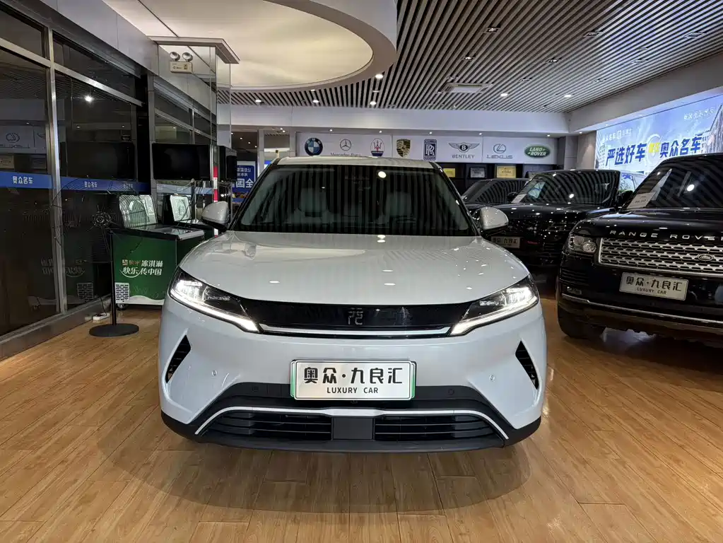 Yuan UP 2025 Smart Driving Edition 401KM Vitality Edition купить на сайте DeffCars