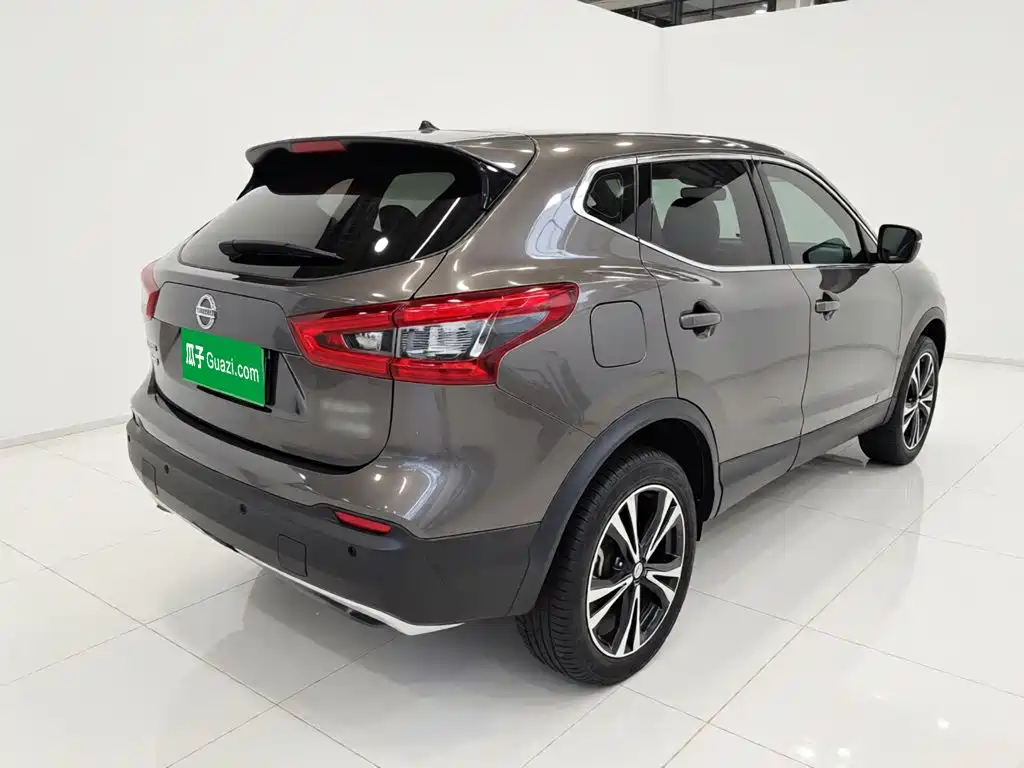 Qashqai 2019 2.0L CVT Deluxe Edition купить на сайте DeffCars