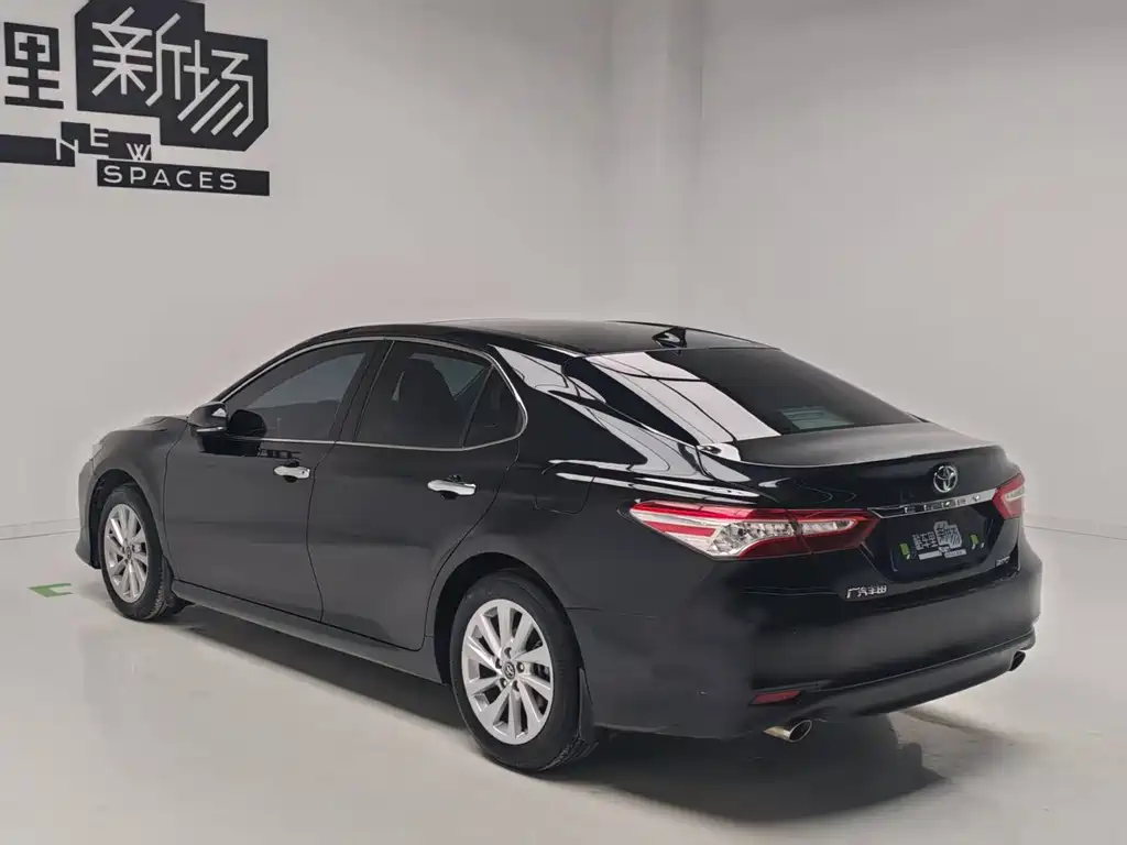 Camry 2021 2.0G Deluxe Edition купить на сайте DeffCars
