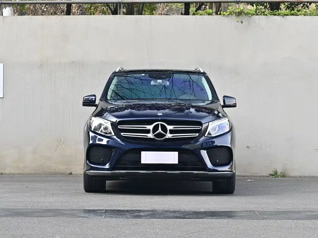 Mercedes-Benz GLE 2018 GLE 400 4MATIC Collection Edition купить на сайте DeffCars