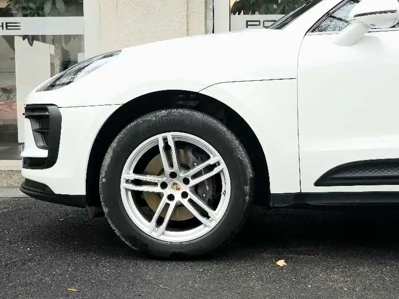 Macan 2024 Macan 2.0T купить на сайте DeffCars