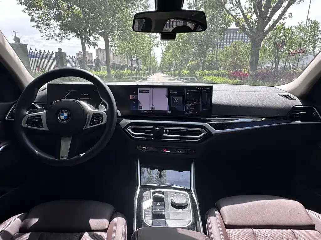 BMW 3 Series 2023 320Li M Sports Package купить на сайте DeffCars