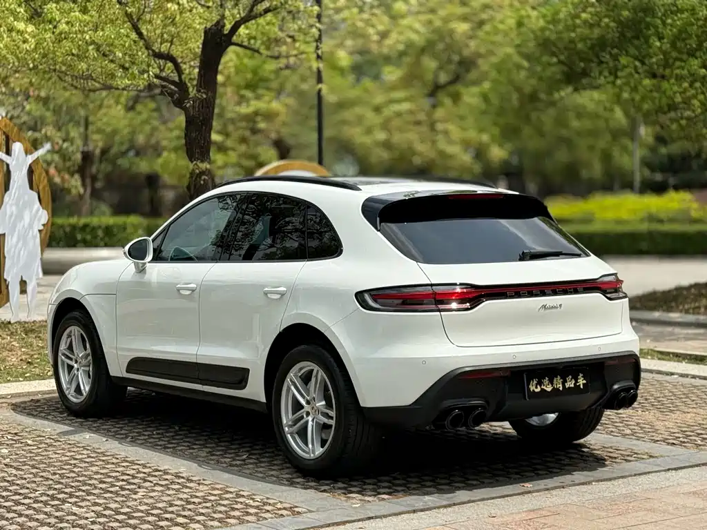 Macan 2024 Macan 2.0T купить на сайте DeffCars