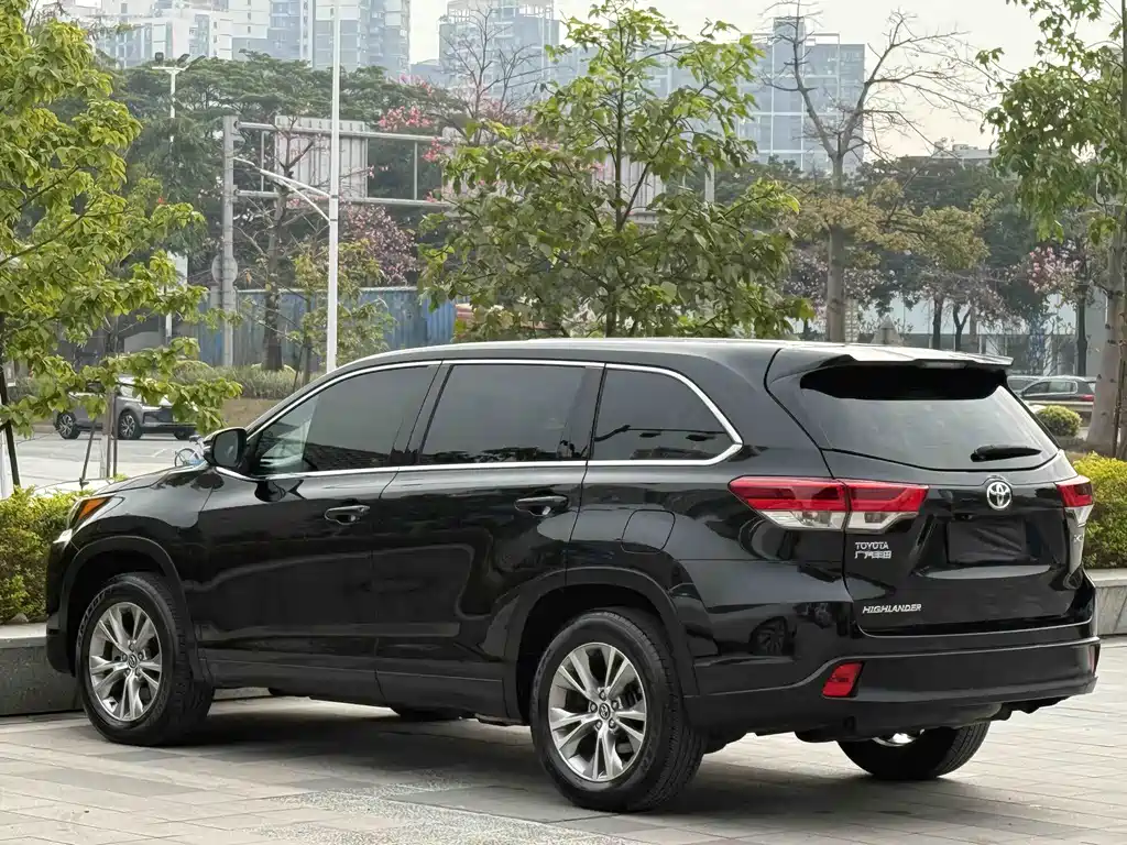 Highlander 2018 2.0T 2WD Elite Edition 5 seats National V купить на сайте DeffCars