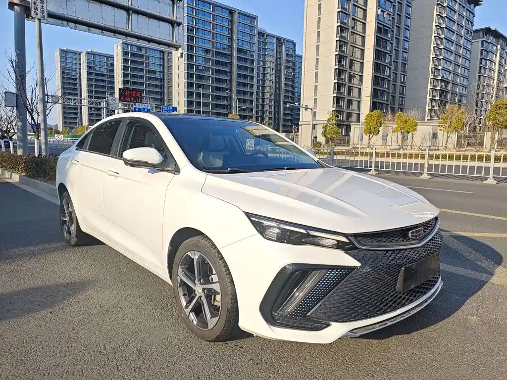 Emgrand L 2022 1.4T CVT premium model купить на сайте DeffCars