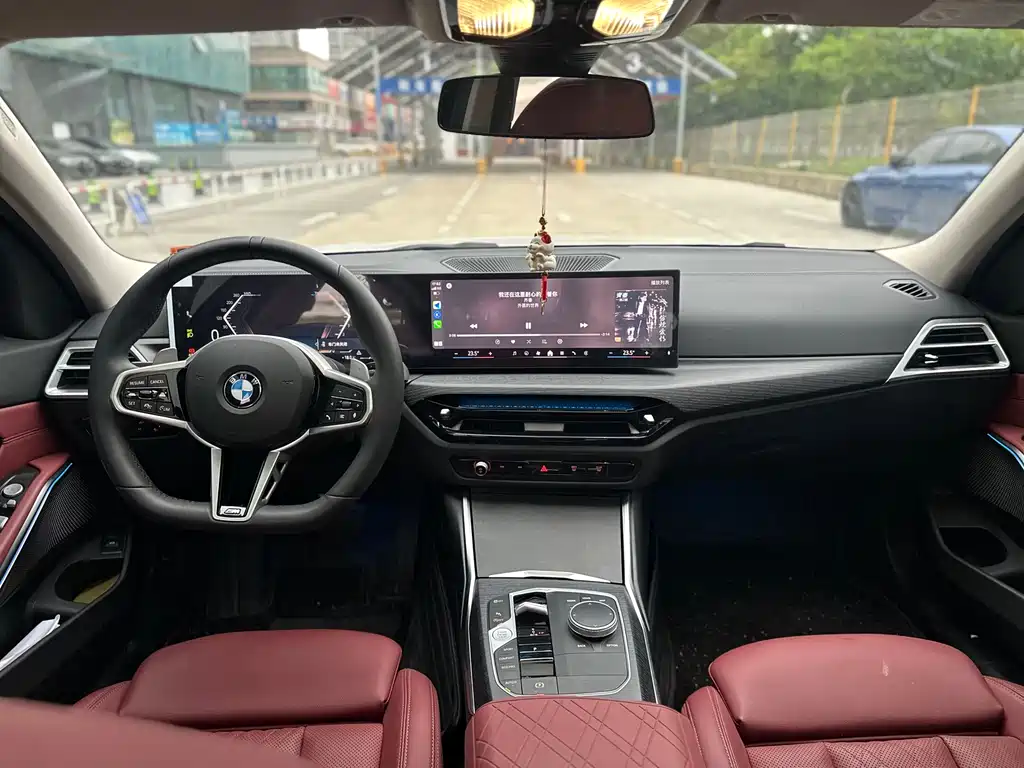 BMW 3 Series 2025 325Li M Sports Package купить на сайте DeffCars