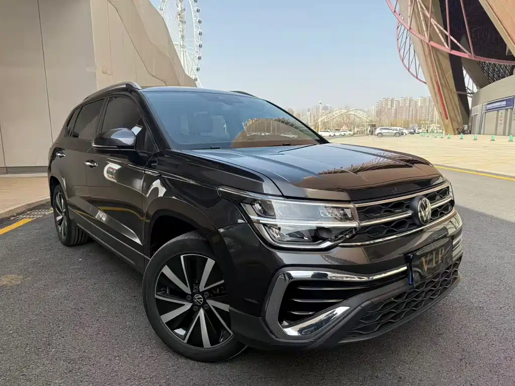 Tuyue 2023 300TSI 2WD Bright Moon Edition купить на сайте DeffCars