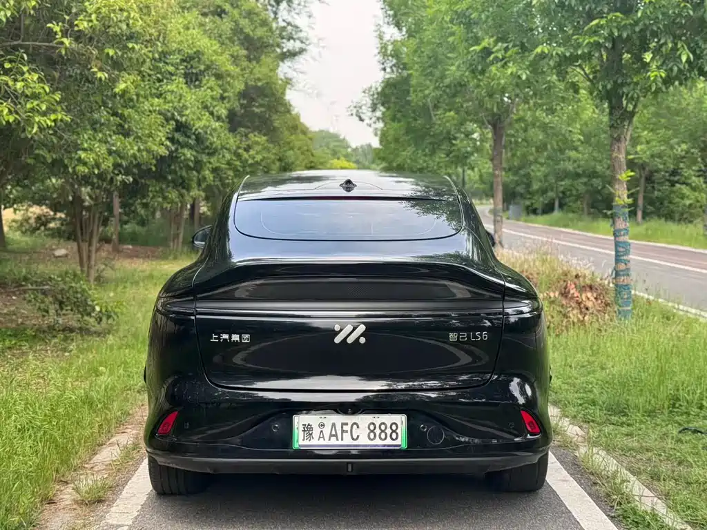 Zhiji LS6 2023 Max Standard Edition купить на сайте DeffCars