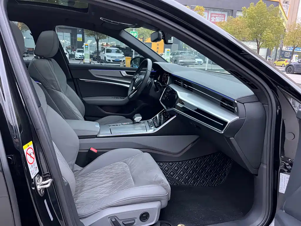 Audi A6L 2021 45 TFSI Premium Dynamic Model купить на сайте DeffCars