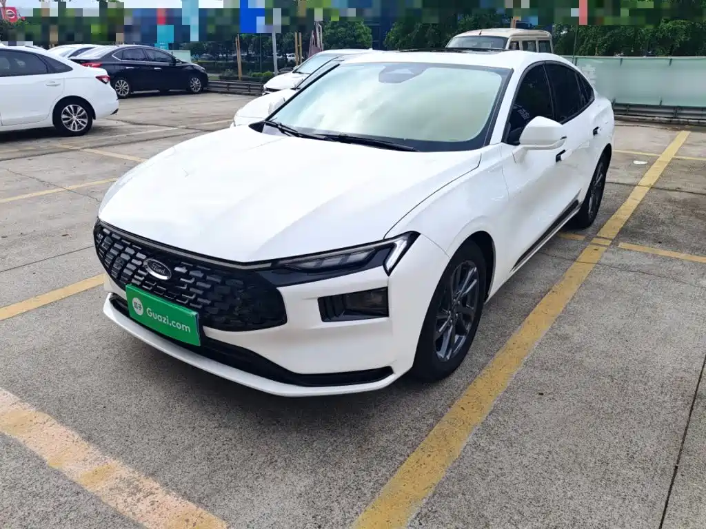 Mondeo 2025 2.0T EcoBoost Luxury купить на сайте DeffCars