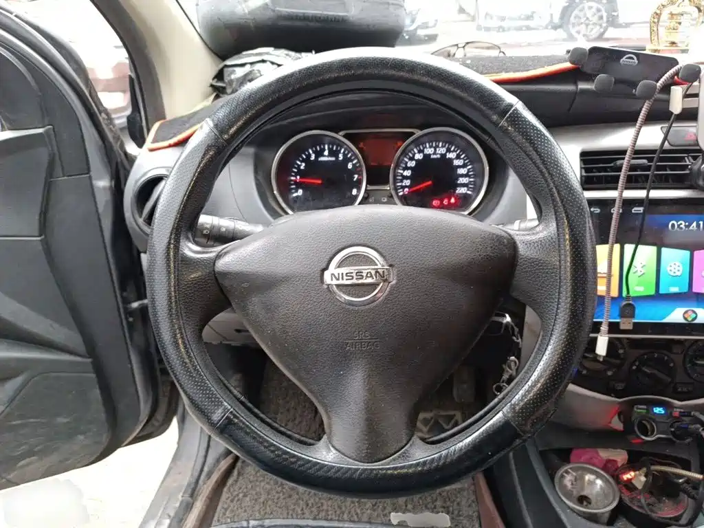 Liwei 2015 1.6XE manual comfort version купить на сайте DeffCars