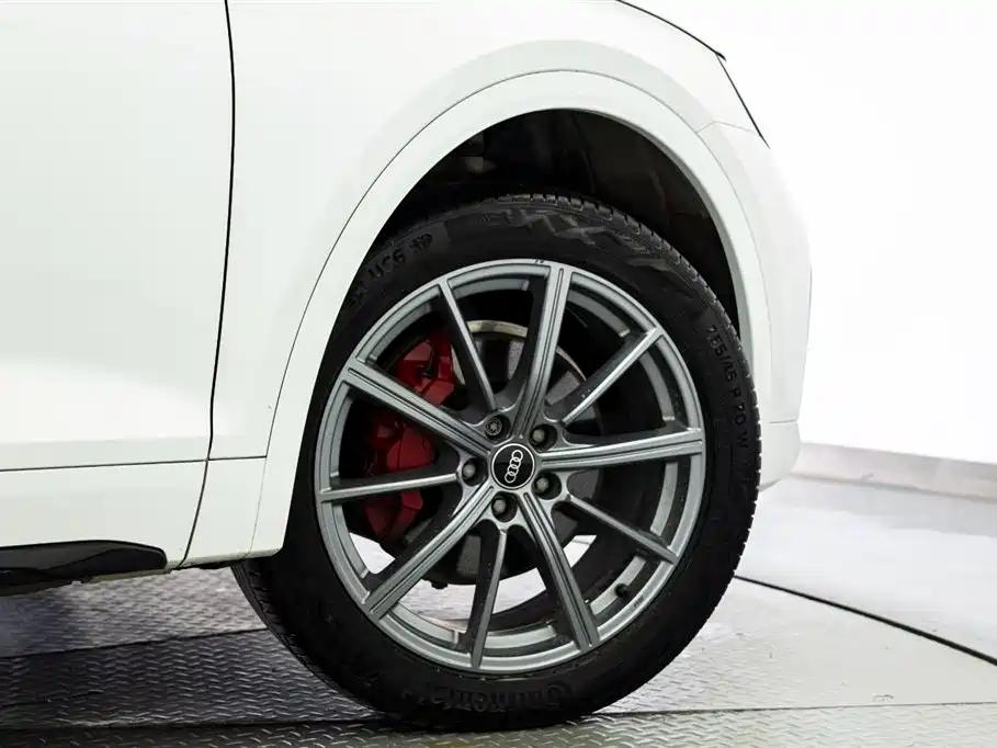 Audi Q5L 2022 40T luxury and dynamic model купить на сайте DeffCars