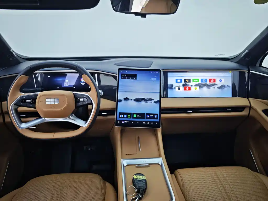 Galaxy L7 2025 EM-i 115km Discovery+ Edition купить на сайте DeffCars