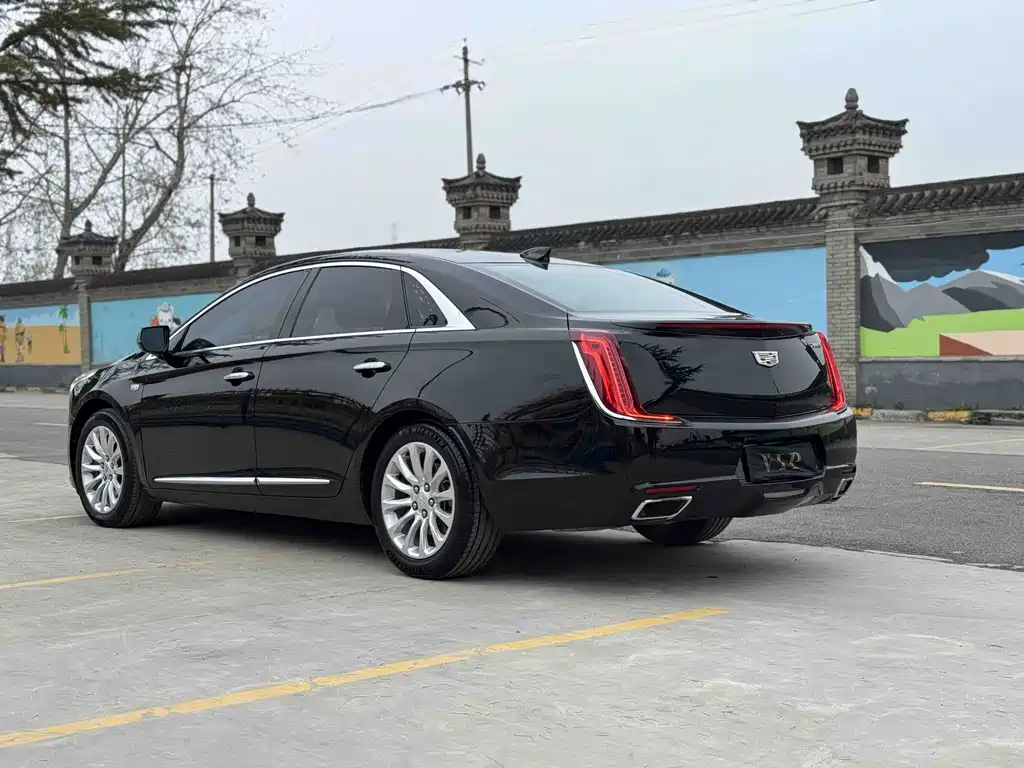 Cadillac XTS 2018 28T Elite купить на сайте DeffCars