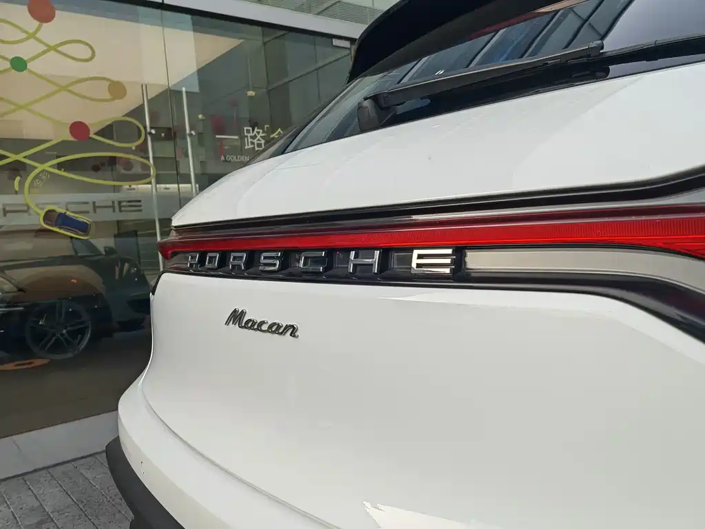 Macan 2021 Macan 2.0T купить на сайте DeffCars