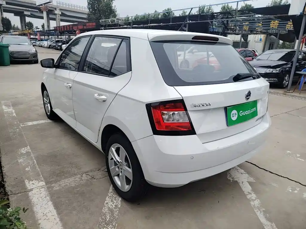 Fabia 2017 1.4L automatic car version купить на сайте DeffCars