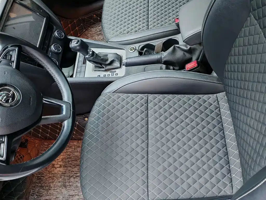 Octavia 2018 TSI280 DSG Deluxe Edition купить на сайте DeffCars