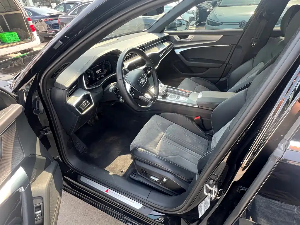 Audi A6L 2024 40 TFSI luxury and dynamic model купить на сайте DeffCars