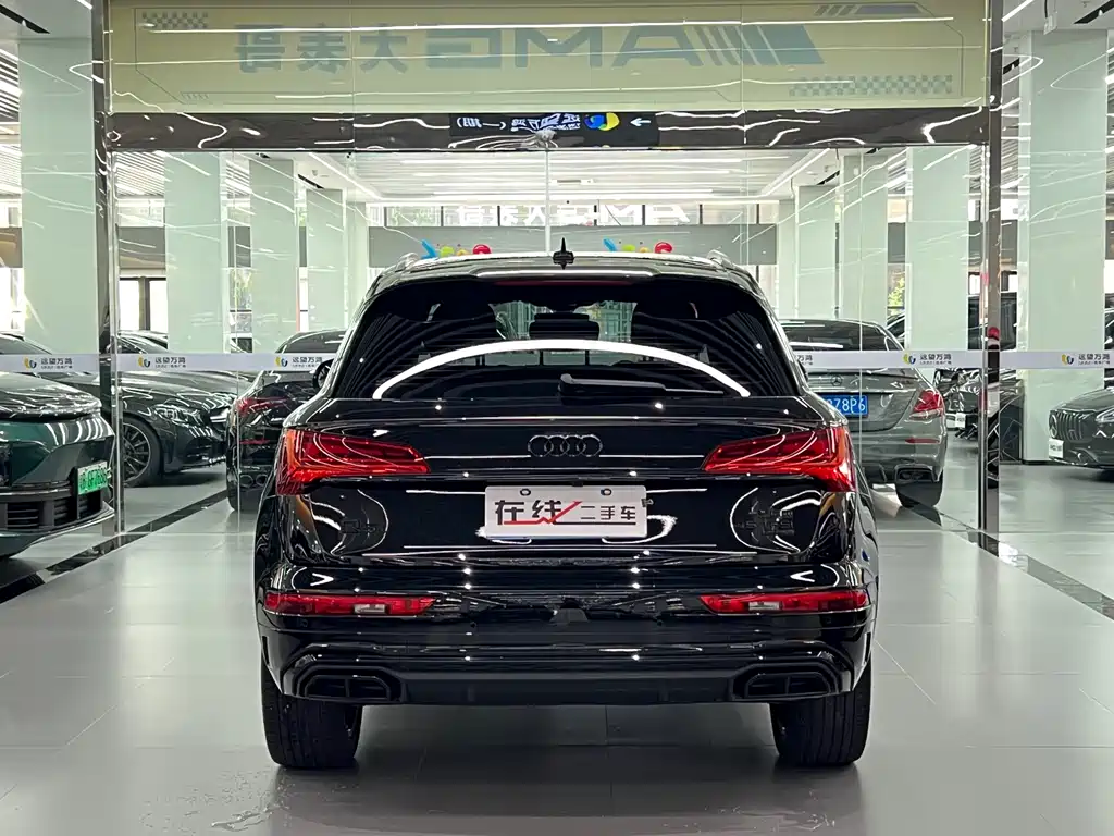 Audi Q5L 2024 45 TFSI luxury and dynamic model купить на сайте DeffCars