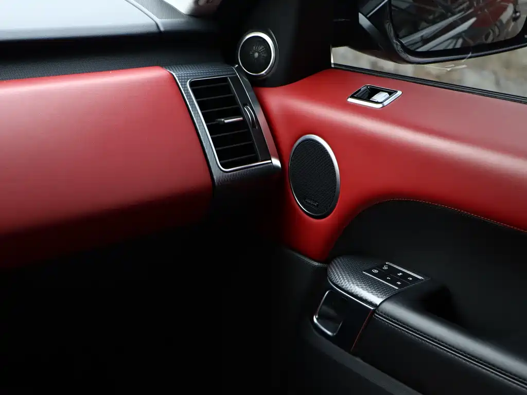 Range Rover Sport 2020 3.0 L6 HSE DYNAMIC купить на сайте DeffCars