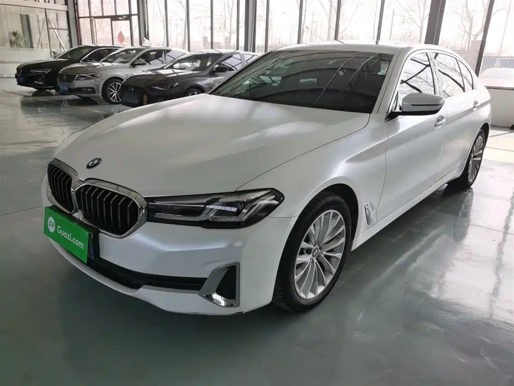 BMW 5 Series 2021 facelift 525Li luxury package купить на сайте DeffCars