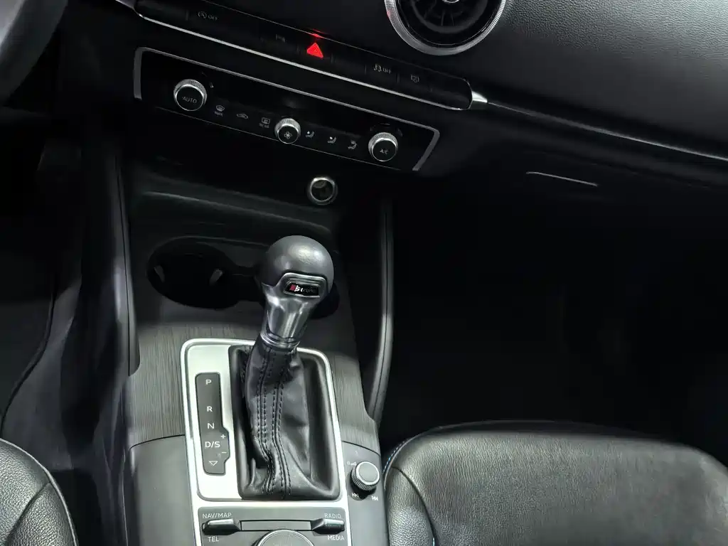 Audi A3 2019 Sportback 35 TFSI Fashion Type National VI купить на сайте DeffCars