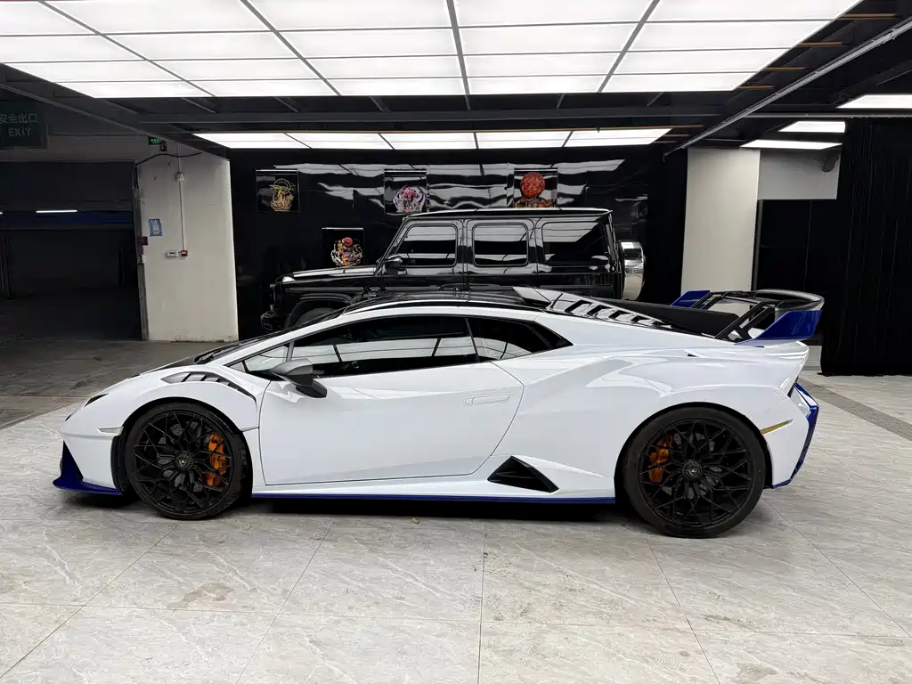Huracán 2021 Huracán STO купить на сайте DeffCars