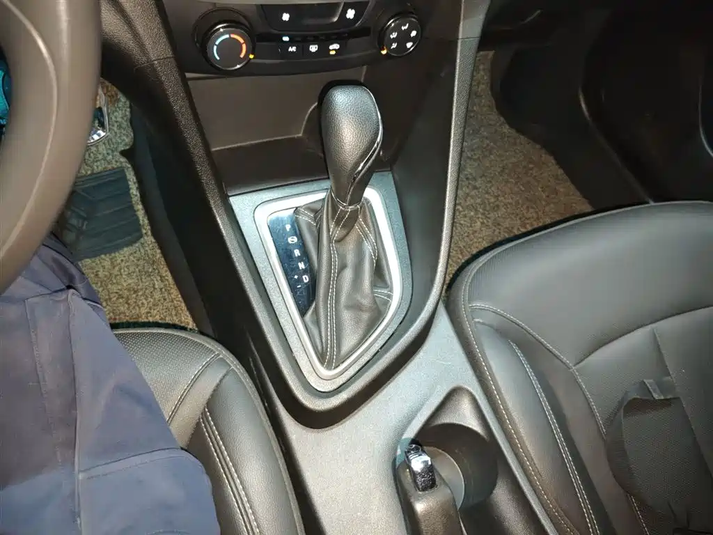 Yinglang 2021 model model 1.5L automatic elite model купить на сайте DeffCars