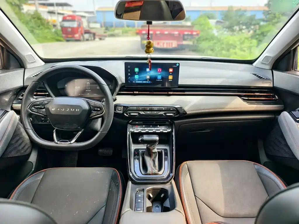 Baojun RS-3 2020 1.5L CVT 24-hour online luxury model купить на сайте DeffCars