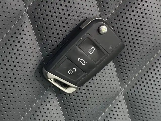 Sagitar 2024 300TSI DSG Super Edition купить на сайте DeffCars