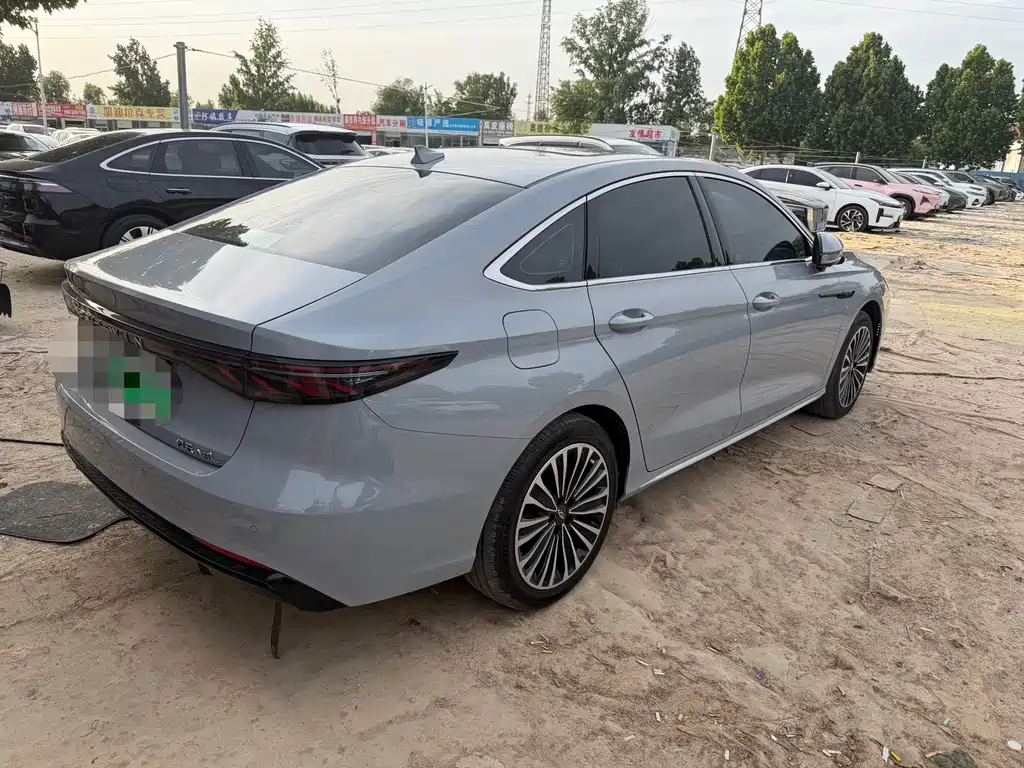 Fengyun A8L 2025 model 1.5TGDI 145km comfort type купить на сайте DeffCars