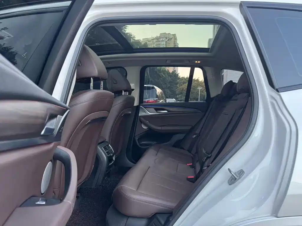 BMW X3 2022 Facelift xDrive30i Leading M Night Package купить на сайте DeffCars