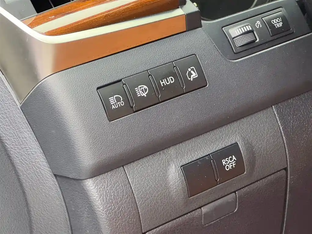 Lexus LX 2019 570 Premium Luxury Edition купить на сайте DeffCars