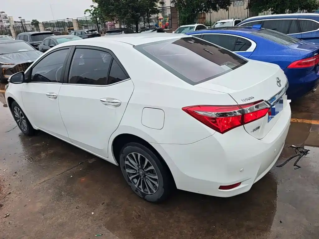 Corolla 2017 facelift 1.2T S-CVT GL купить на сайте DeffCars