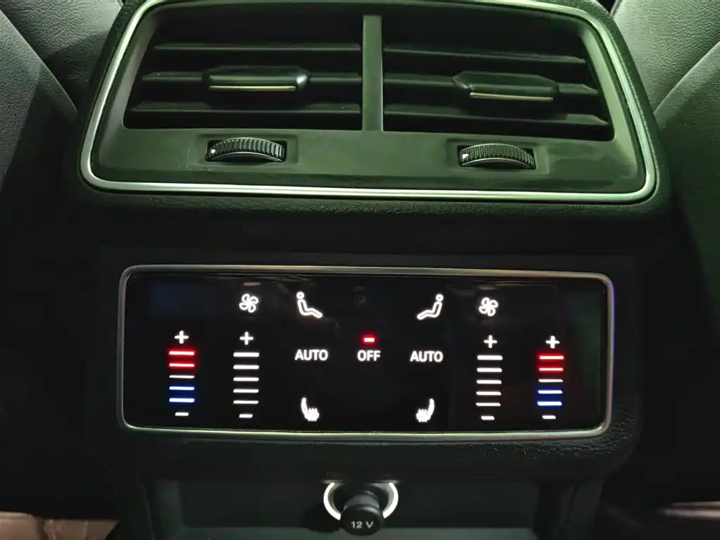 Audi A6L 2019 45 TFSI quattro exclusive dynamic model купить на сайте DeffCars