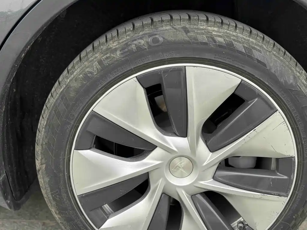 Model Y 2021 long-range all-wheel drive version купить на сайте DeffCars