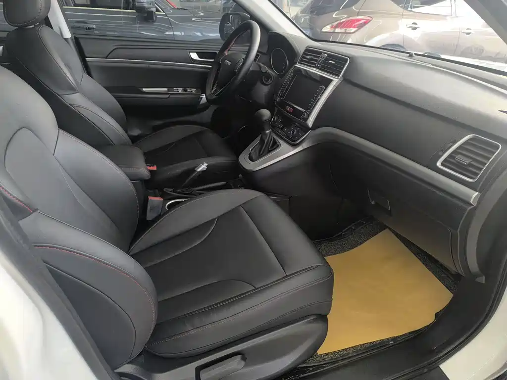 Haval M6 2019 1.5T DCT two-wheel drive value version National VI купить на сайте DeffCars