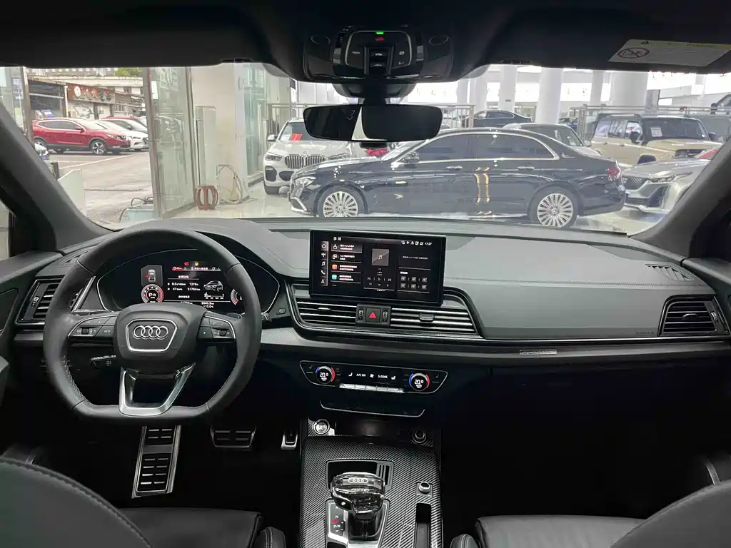 Audi Q5L 2023 40T luxury and dynamic model купить на сайте DeffCars
