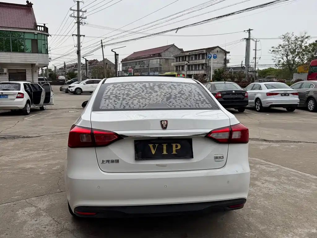 Roewe 360 ​​2017 1.5L Automatic Deluxe Edition купить на сайте DeffCars