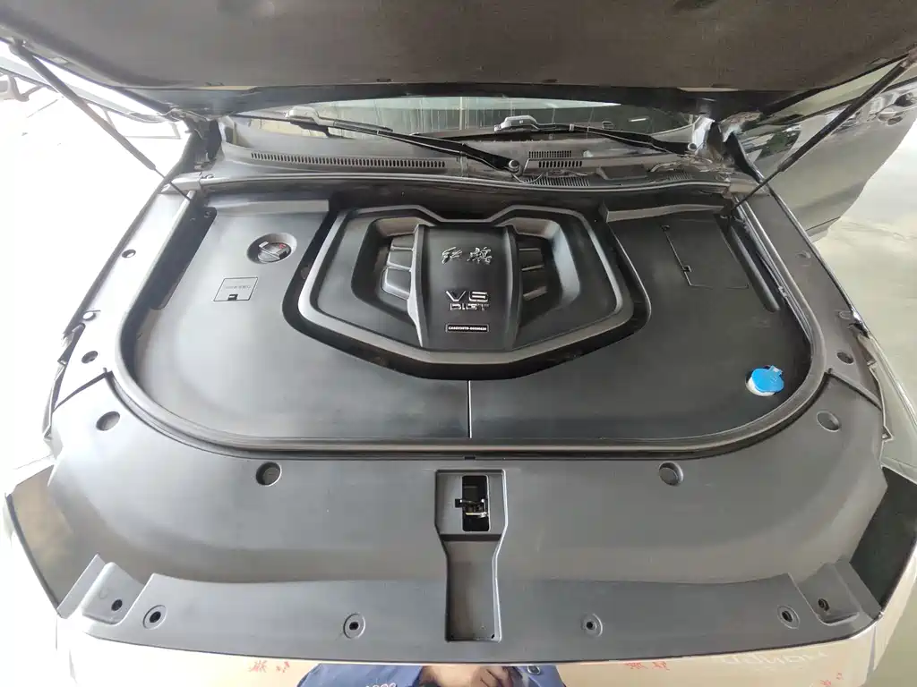 Hongqi HS7 2022 3.0T automatic four-wheel drive smart connected flagship version, five seats купить на сайте DeffCars