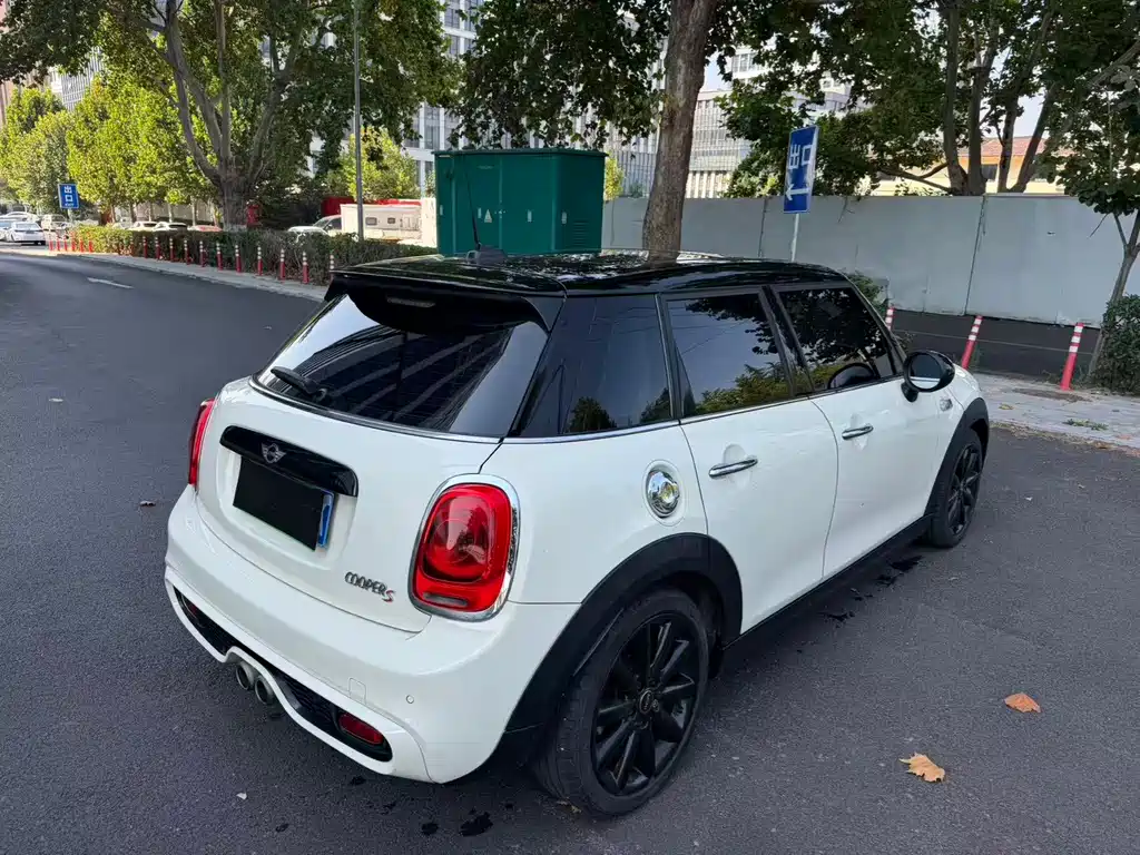MINI 2016 2.0T COOPER S Avant-Garde Five-Door Edition купить на сайте DeffCars
