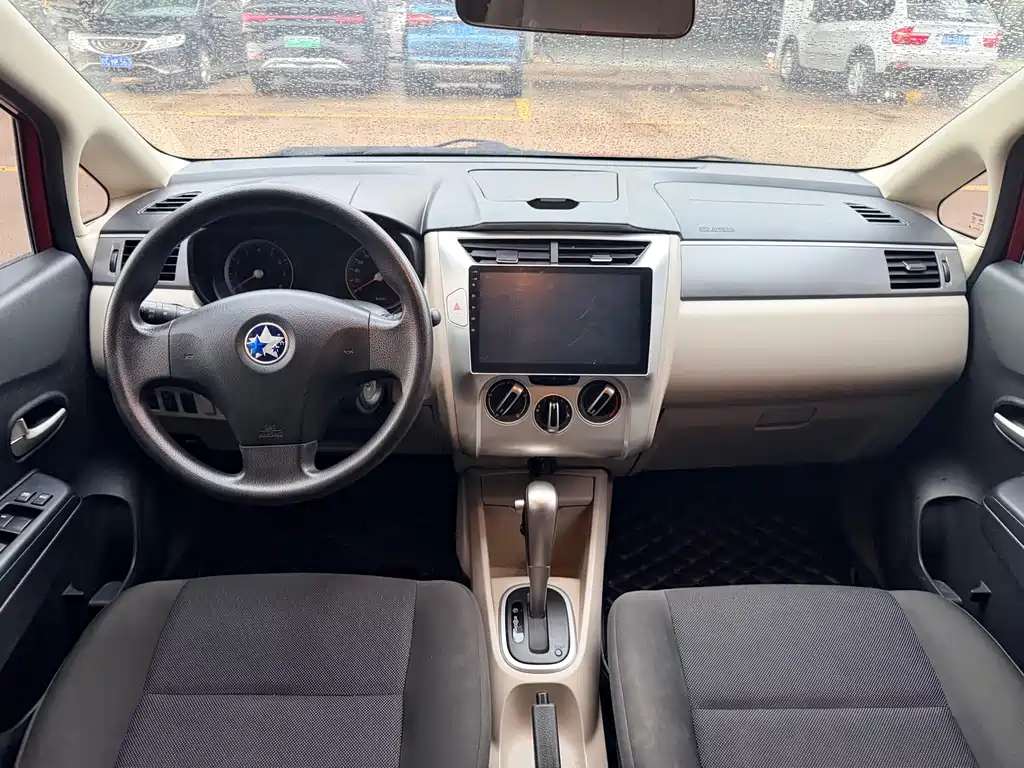 Venucia R50 2016 1.6L automatic elite version купить на сайте DeffCars