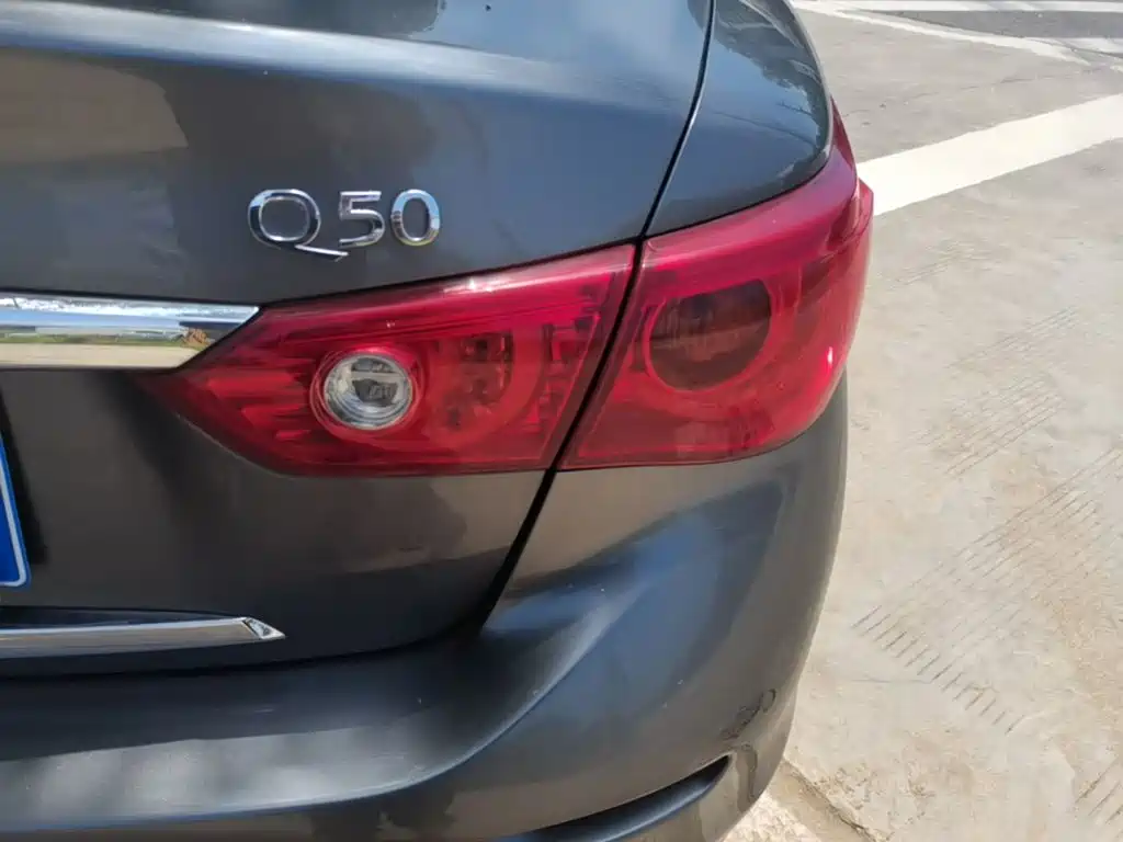 Infinity Q50L 2015 2.0T Delight Edition купить на сайте DeffCars