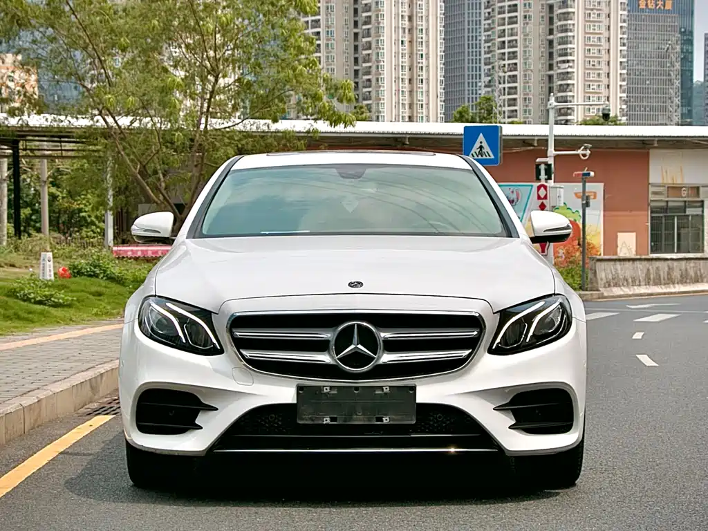 Mercedes-Benz E-Class 2019 E 200 L Sports купить на сайте DeffCars