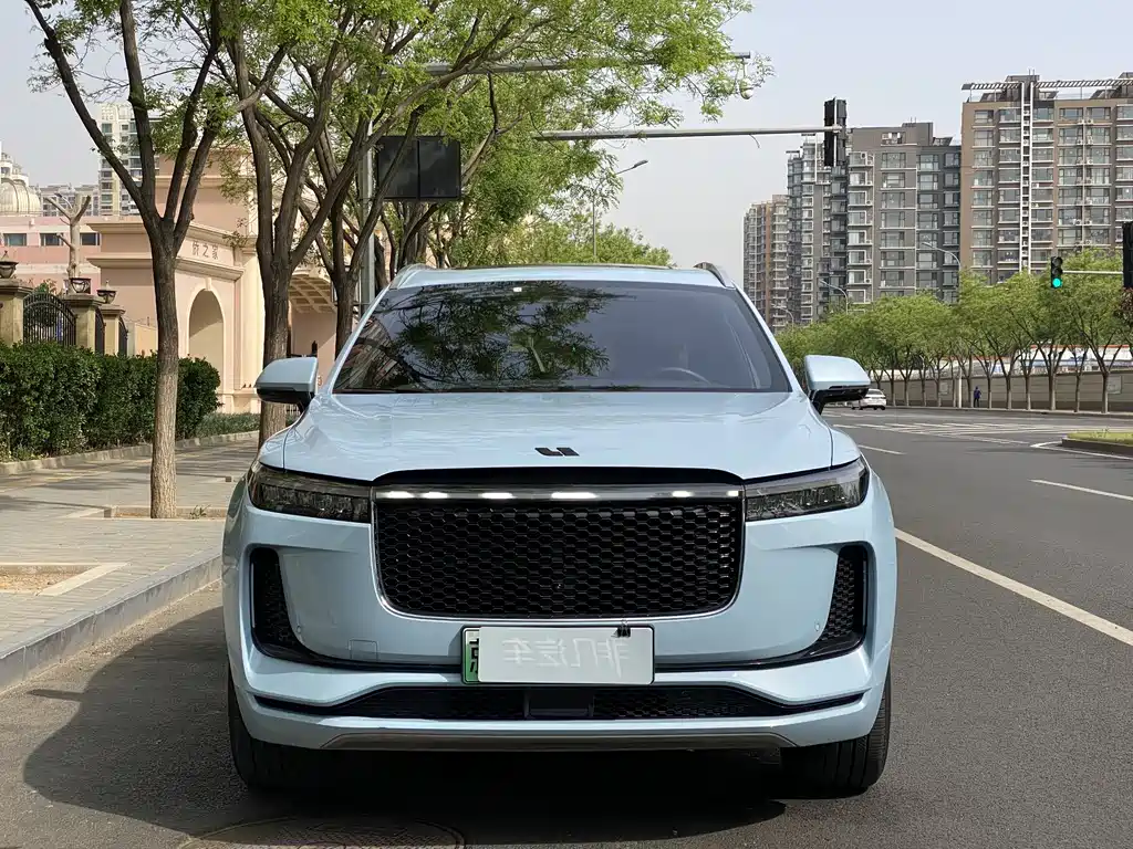Ideal ONE 2020 extended range 6-seater version купить на сайте DeffCars